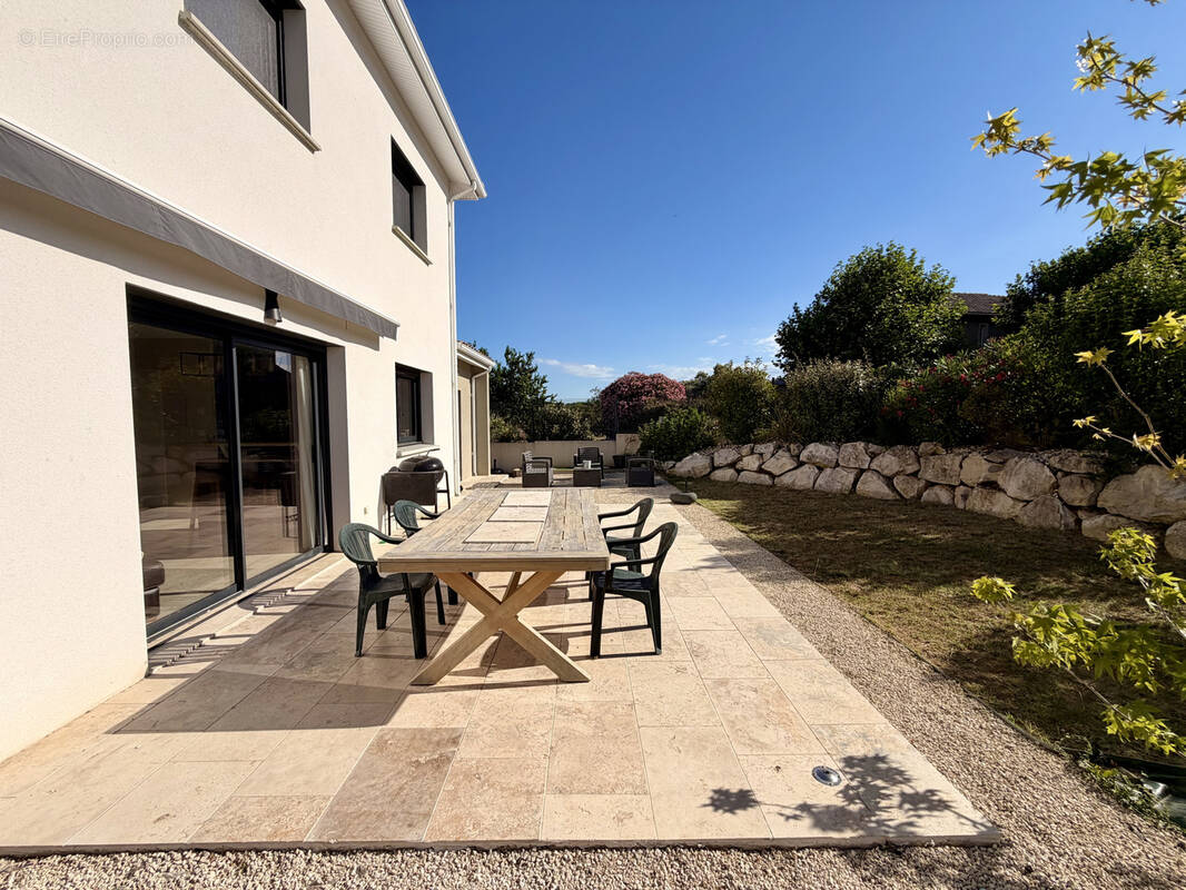 Maison à BEAUVALLON