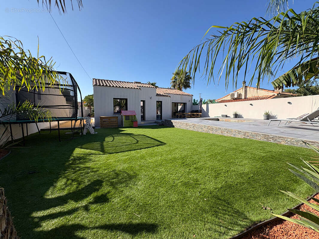 Maison à SAUSSET-LES-PINS