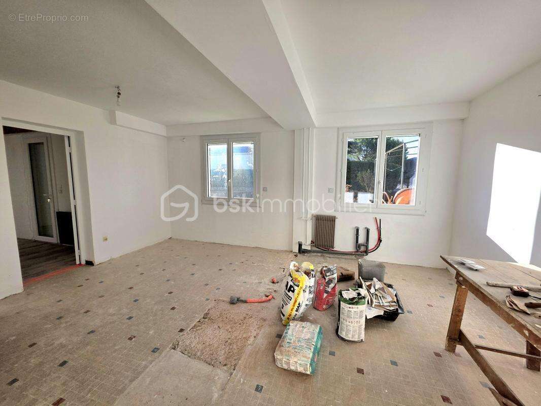 Maison à PIERRELATTE