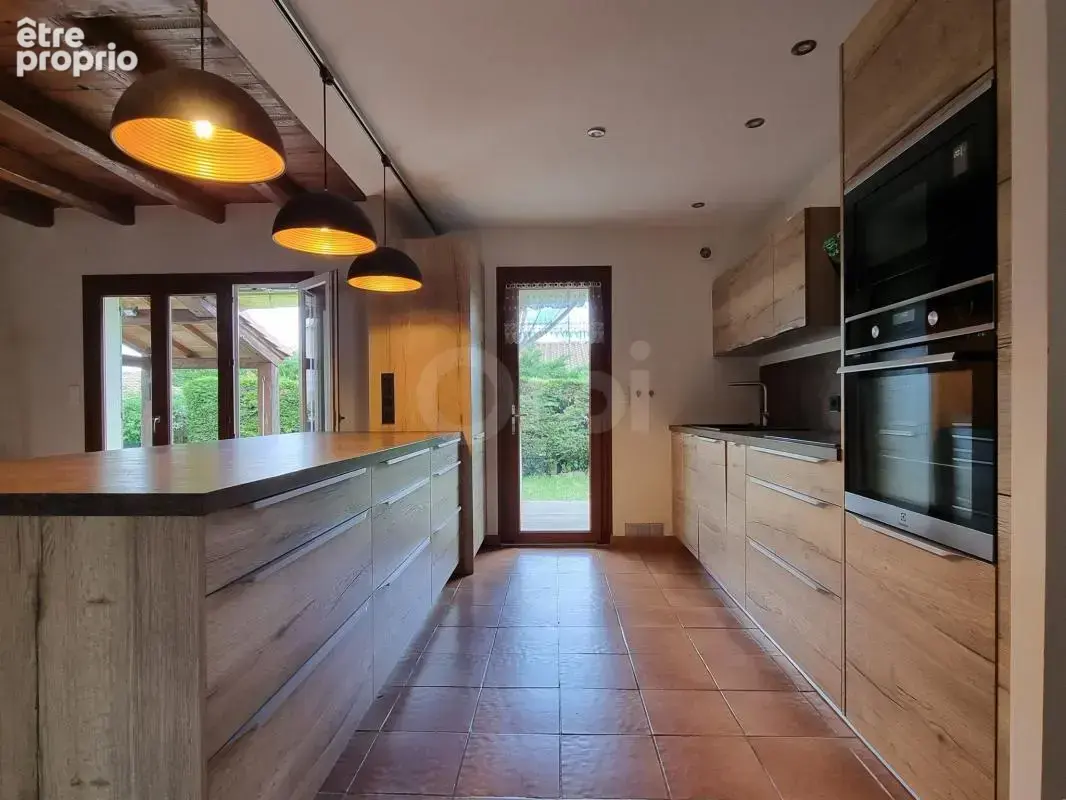Alès – Villa de 102 m², 5 pièces - photo 9