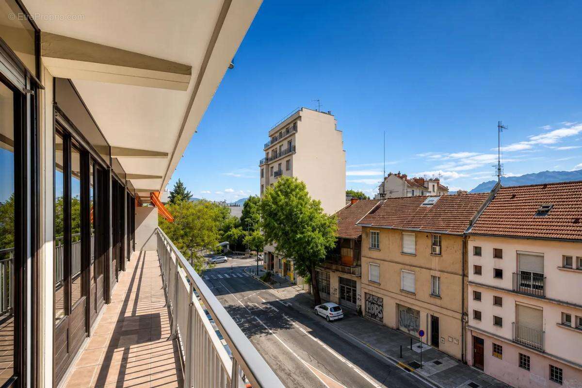 Appartement de 5 pièces de 112 m² à Grenoble - photo 13