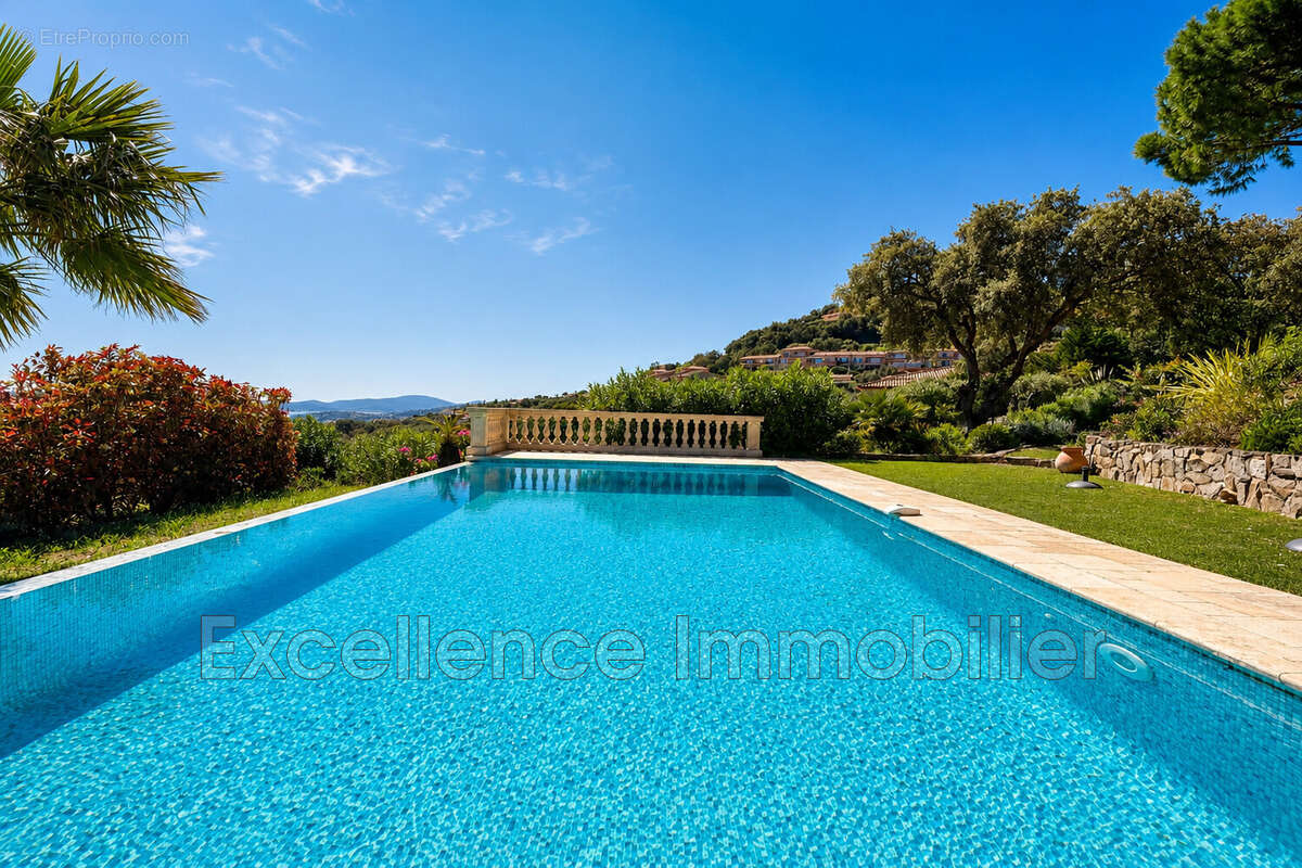 Maison 235 m² à Sainte-Maxime  - photo 3