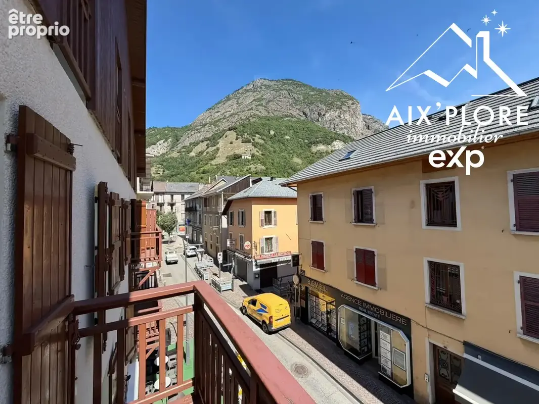 Appartement 40 m² à Saint-Jean-De-Maurienne  - photo 4