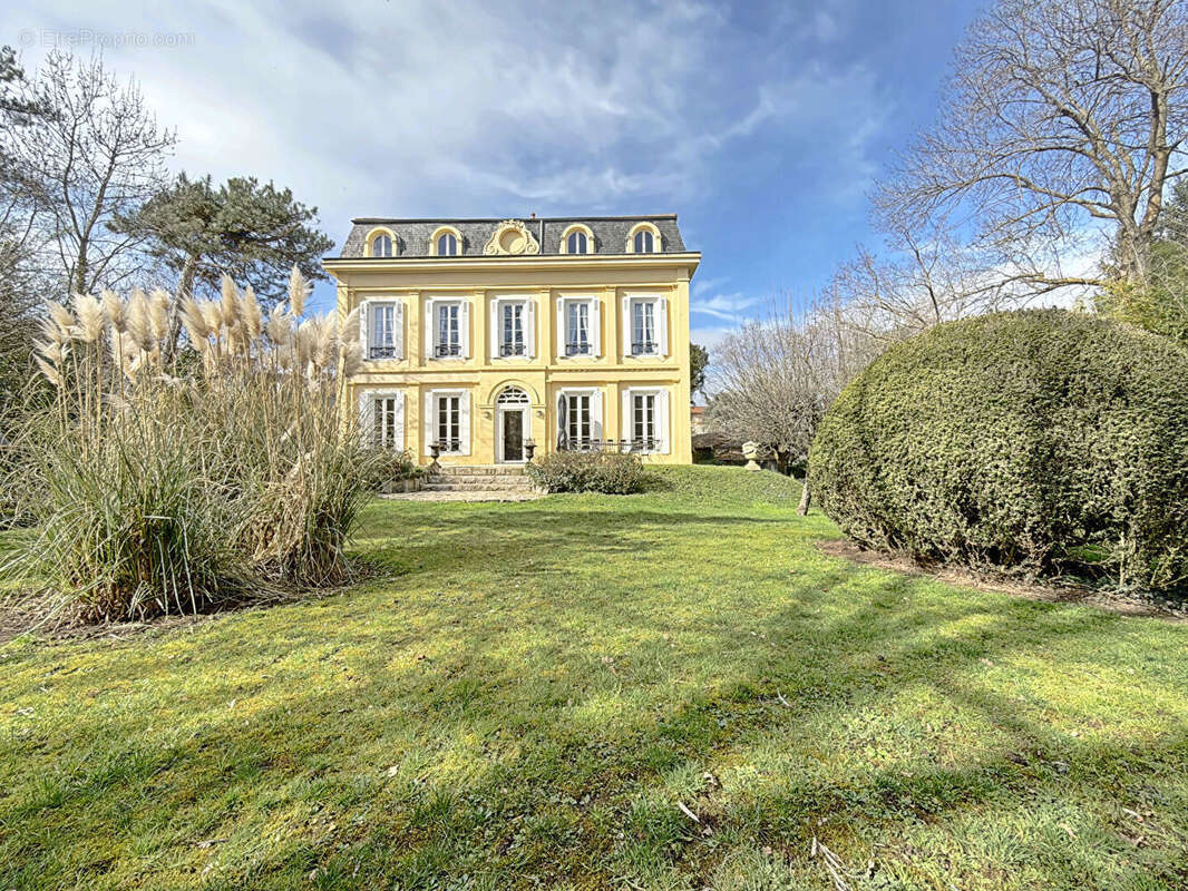 Maison à SAINT-CHAMOND