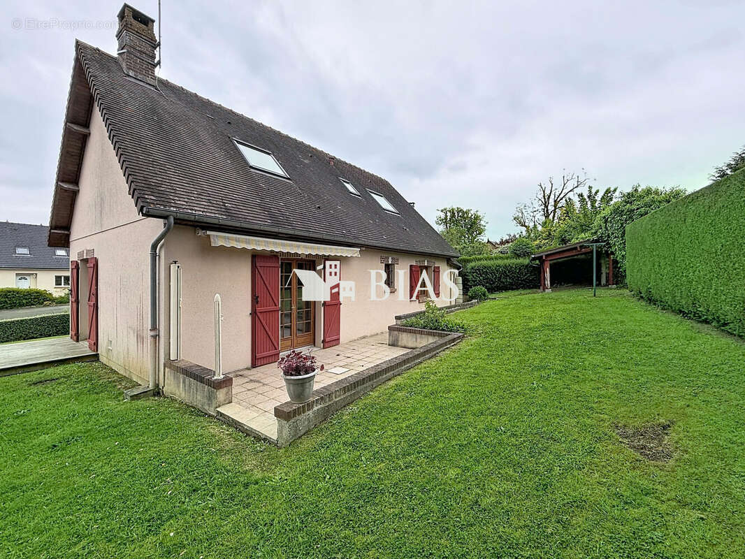 Maison à FORGES-LES-EAUX