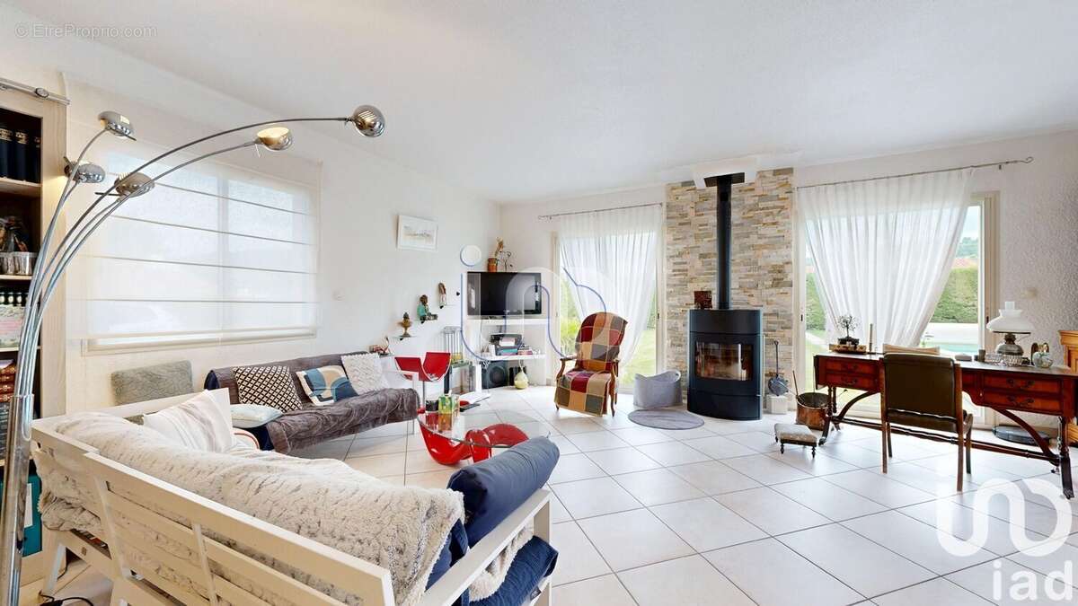 Photo 3 - Maison à LOUBIERES