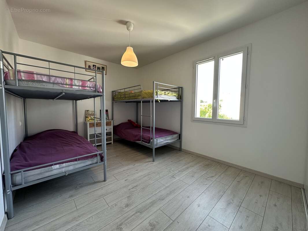 Maison à SAINT-GEORGES-DE-DIDONNE