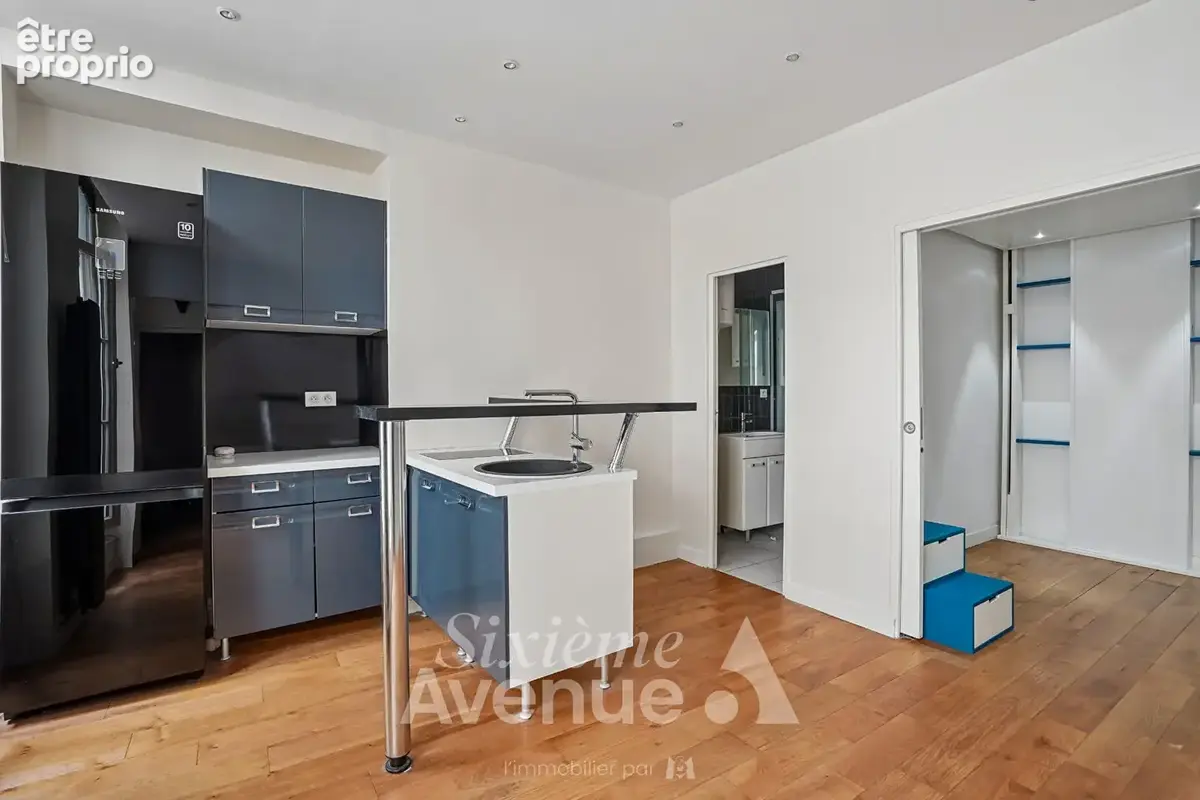 Appartement à PARIS-4E