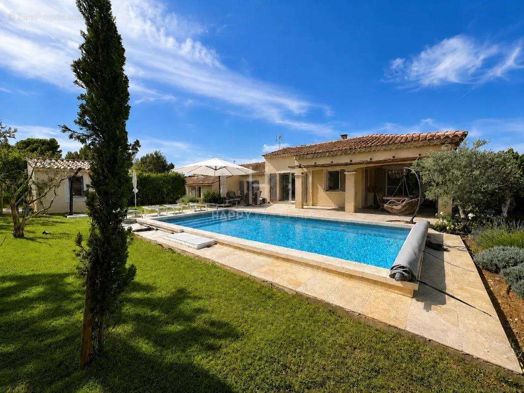 Maison à MAUSSANE-LES-ALPILLES