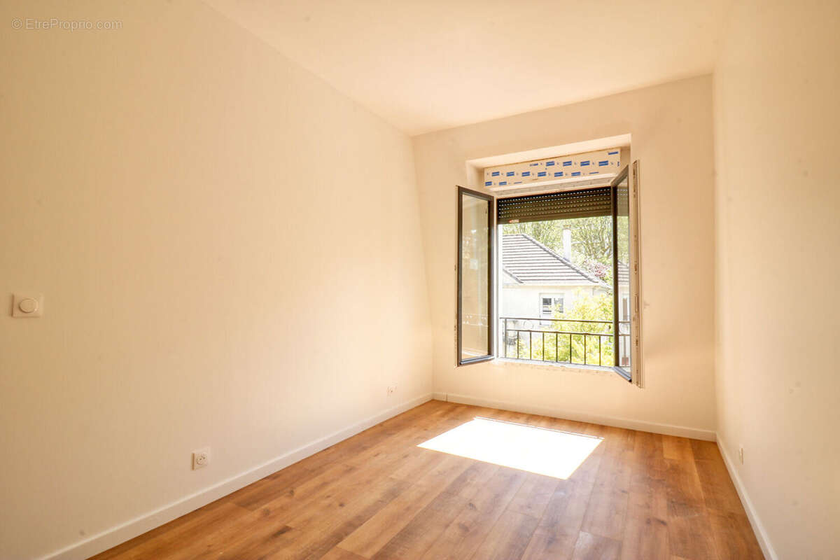 Maison Antony 7 pièces 135 m2 - 6 chambres - photo 13