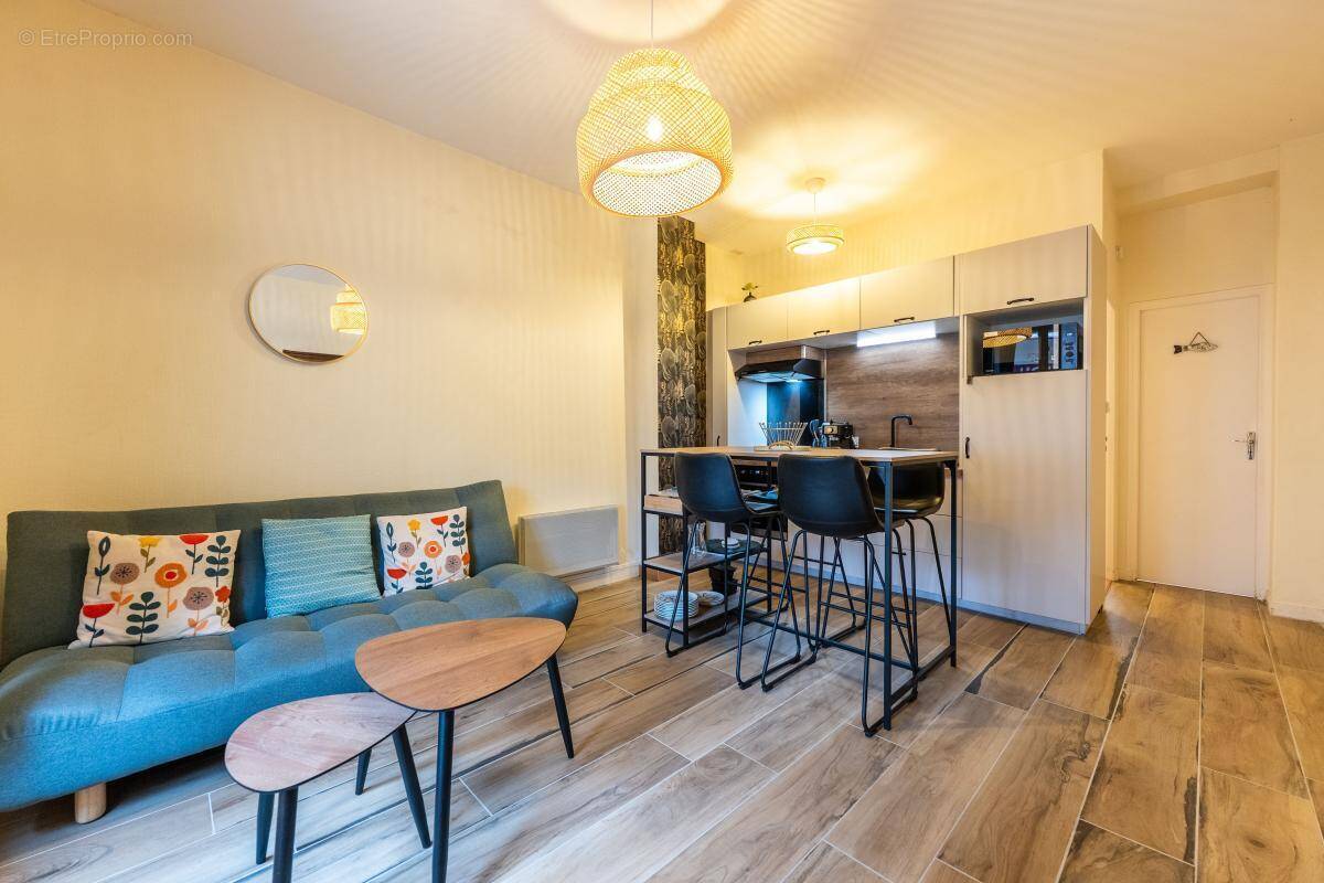 Photo 1 - Appartement à LE POULIGUEN