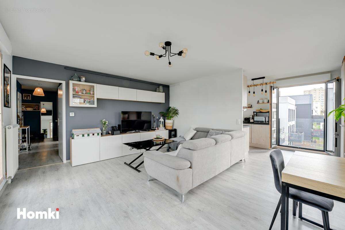 Appartement à NANTERRE