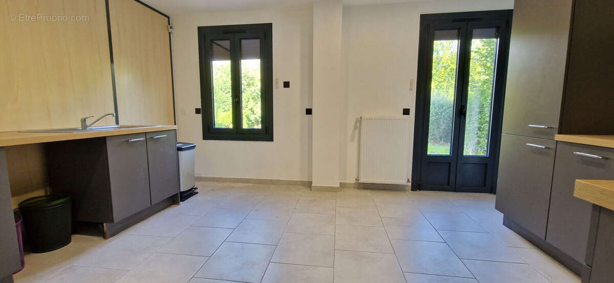 Maison à BELLOY-EN-FRANCE