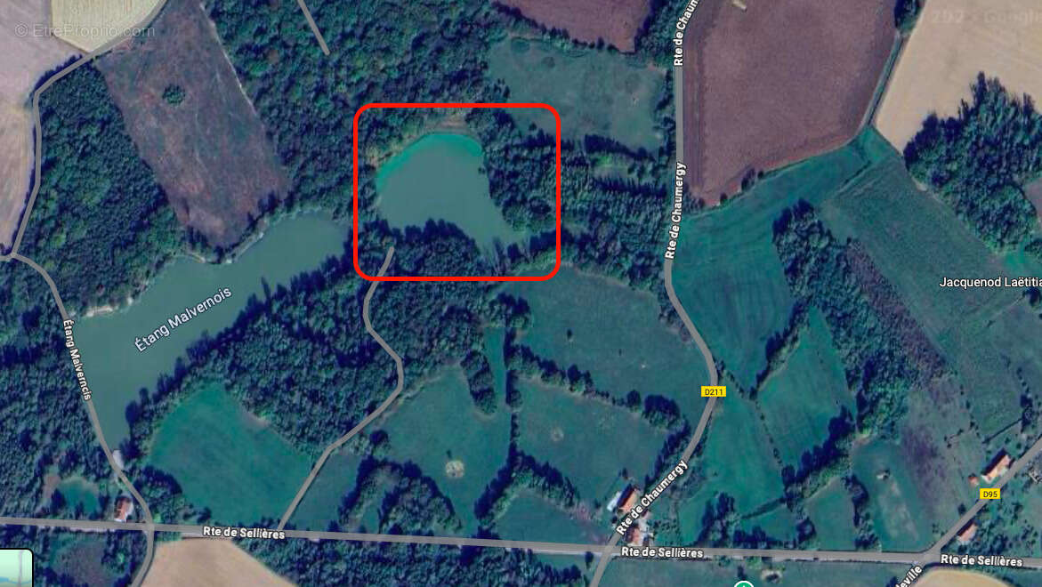 Terrain à LA CHAUX-EN-BRESSE