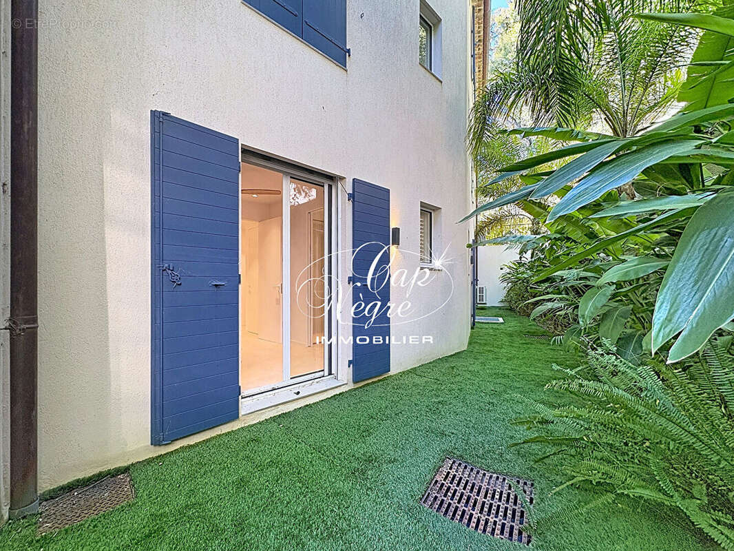 Appartement Rayol Canadel Sur Mer 4 pièce(s) 94.63m² - photo 11