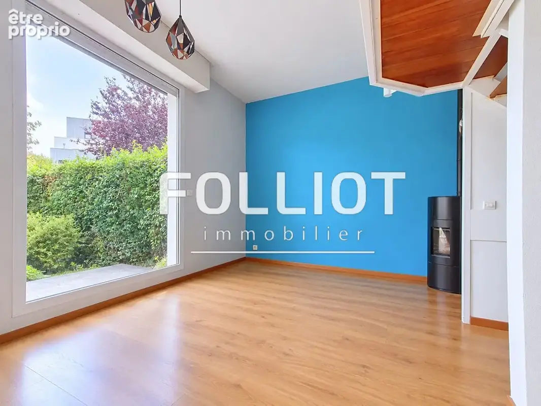A VENDRE Maison lumineuse de 4 pièces quartier Folie-Couvrechef à Caen - photo 2