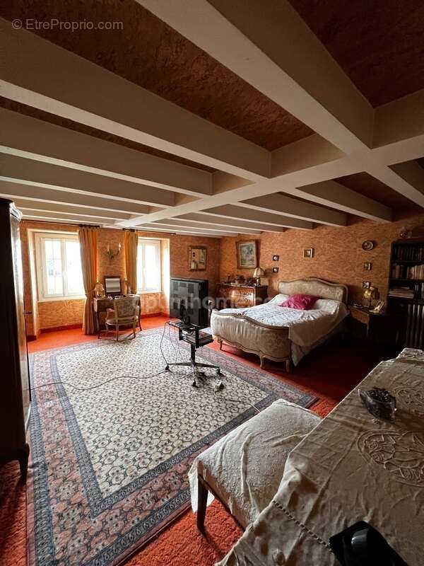 Maison à SAINT-SULPICE-DE-COGNAC