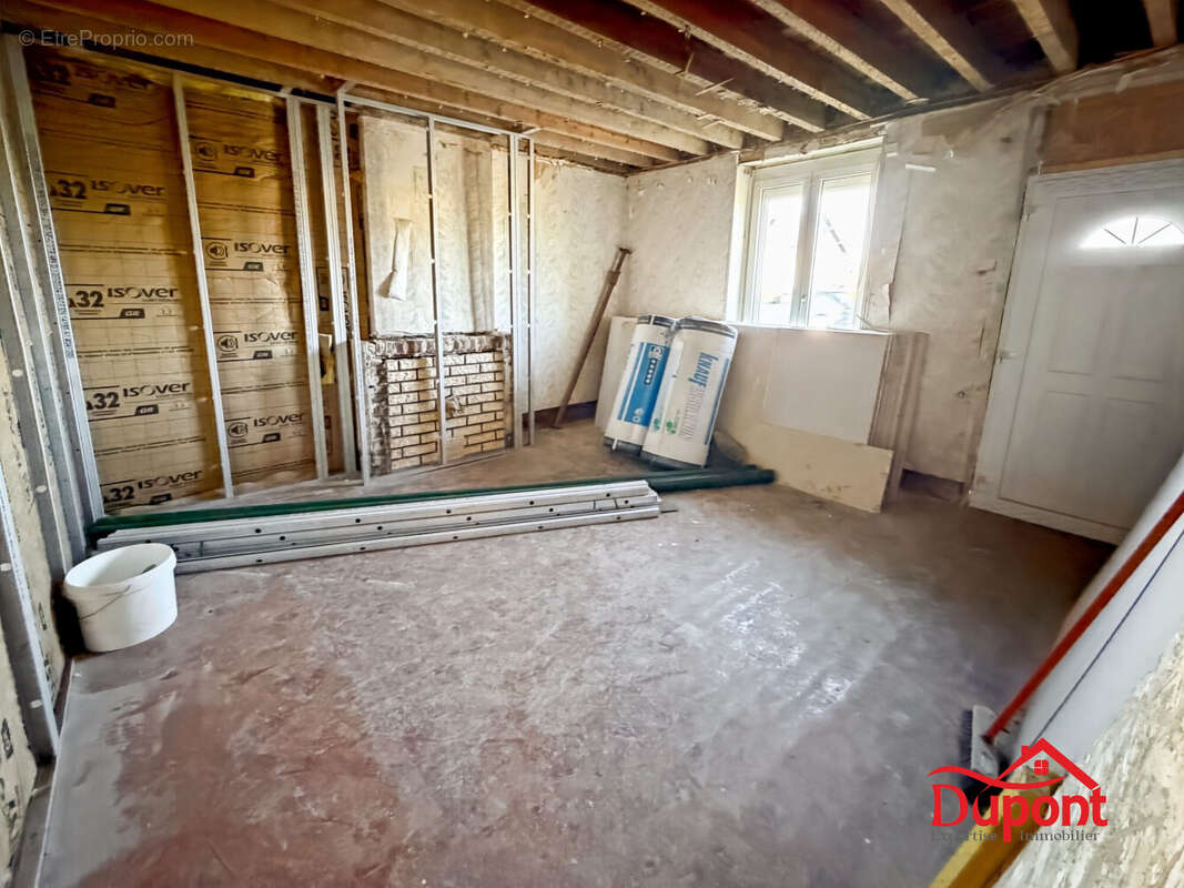 Maison 63 m² à Rocroi  - photo 2