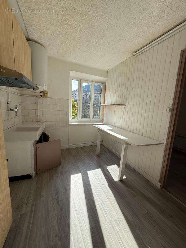 Appartement à LES VANS