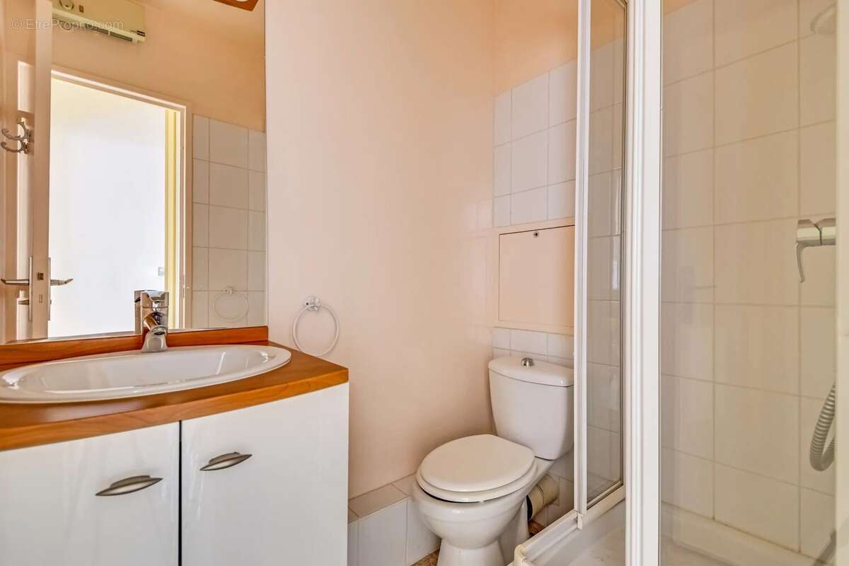 Appartement à PARIS-10E