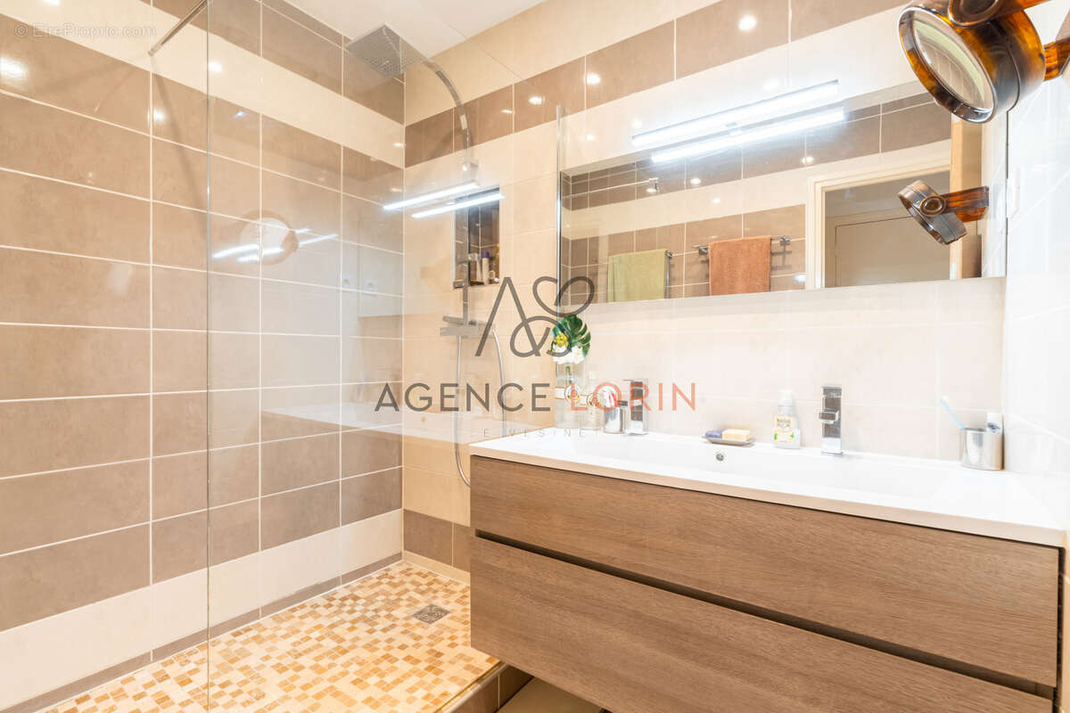 Appartement à LE VESINET