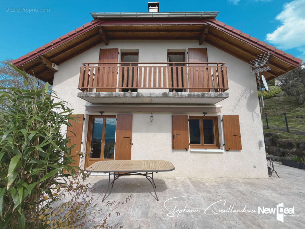 Maison à GRESY-SUR-AIX