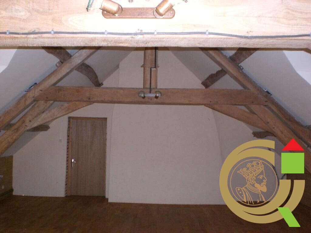 Maison 430 m² à Le Parcq  - photo 6