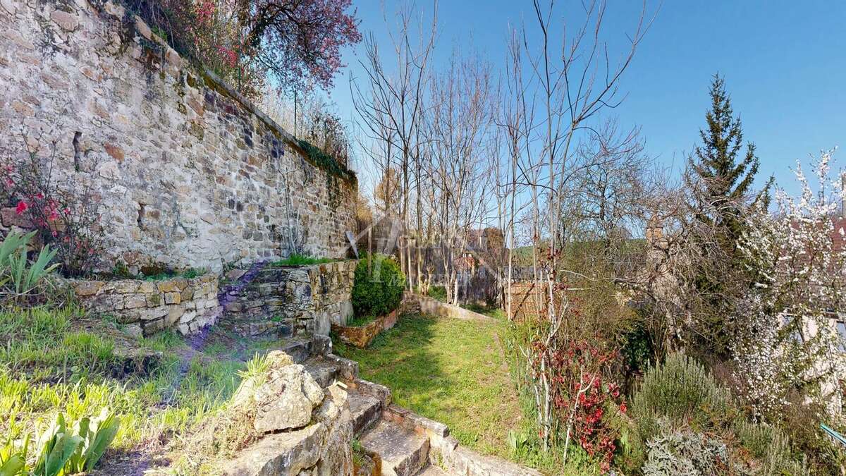 Maison à BOURBON-L'ARCHAMBAULT