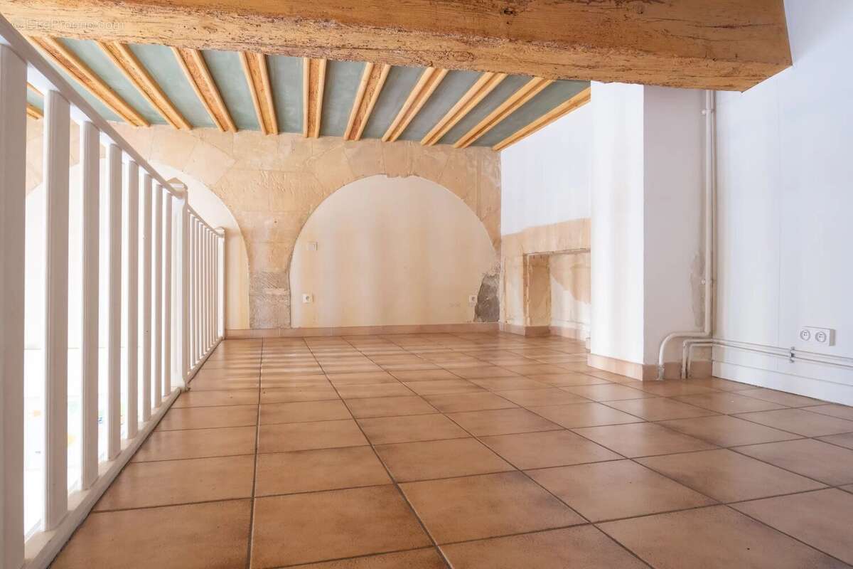 Appartement à ARLES