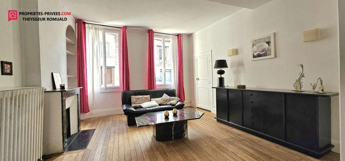 Maison à CHATEAU-RENARD