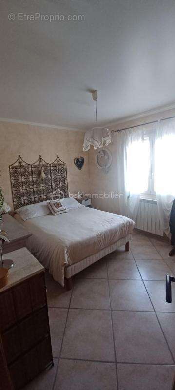 Villa  traditionnelle + studio a vendre - photo 20