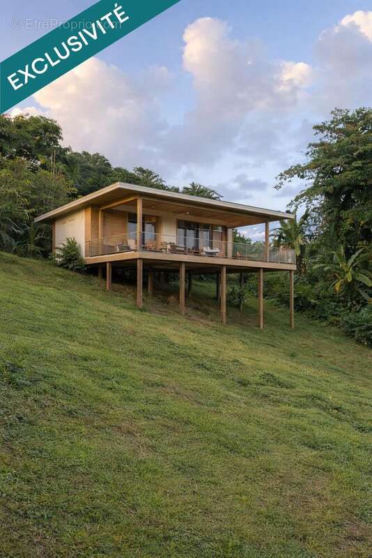 Photo 2 - Terrain à LE LORRAIN