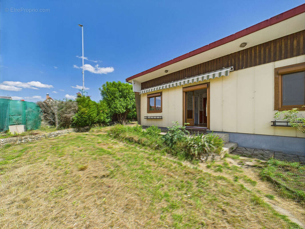 Maison à TOURVILLE-LA-RIVIERE