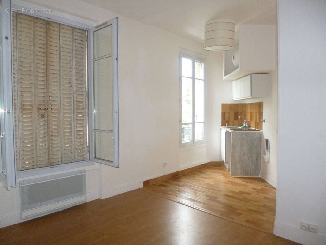 Appartement à PARIS-19E