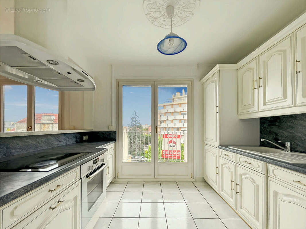 Appartement à MELUN