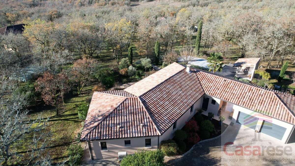 Maison à ESCLAUZELS