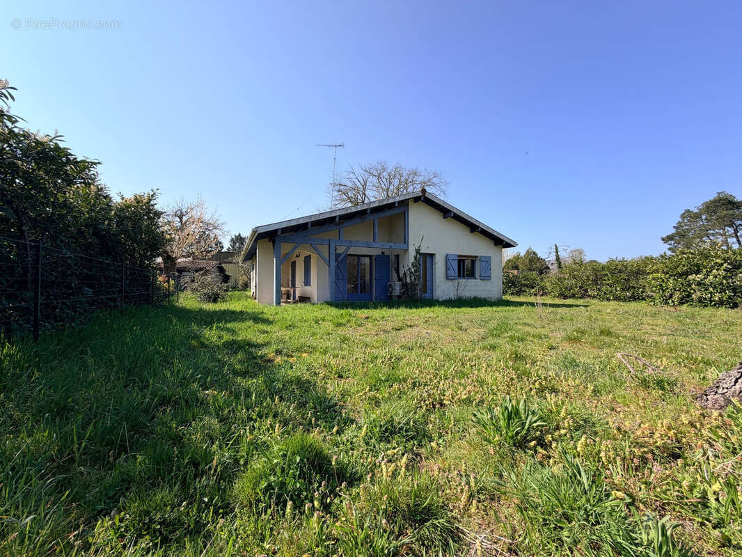 Maison à PISSOS