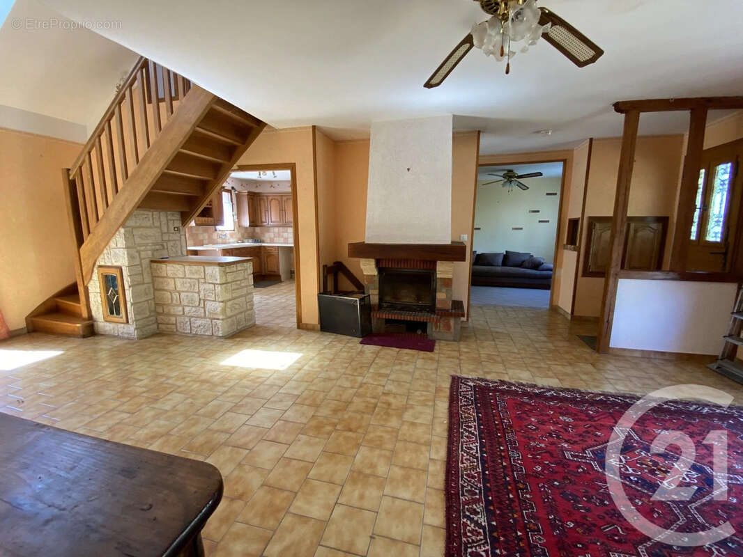 Maison 154 m² à Boulleret  - photo 3