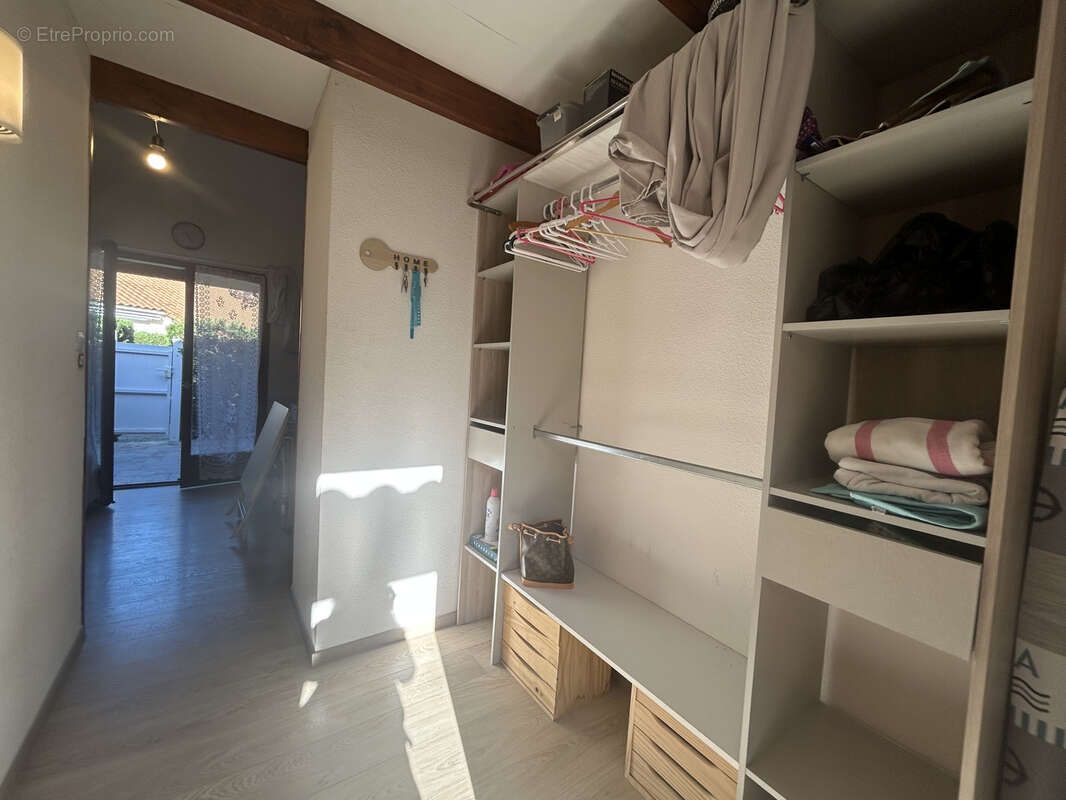 Appartement à LES MATHES