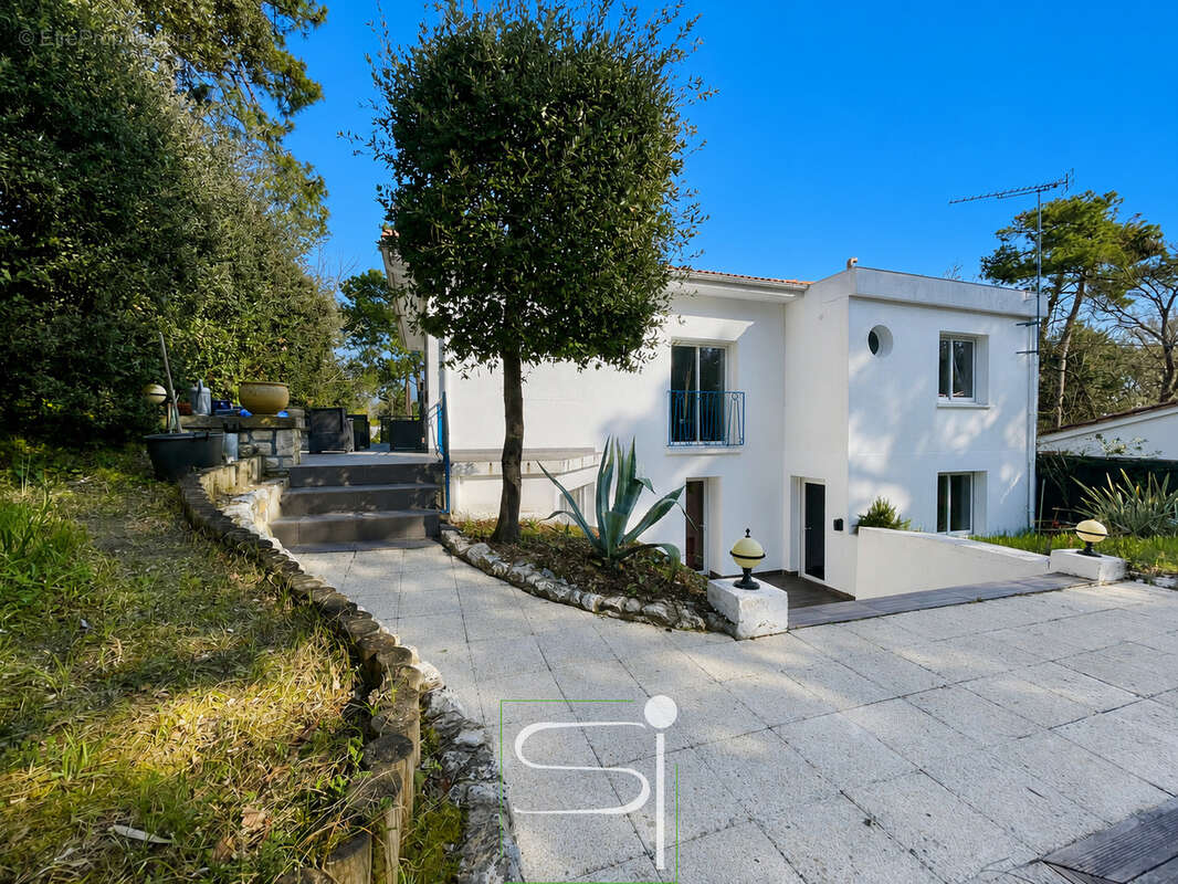 Saint-Georges-de-Didonne   Parc de Vallières villa avec annexe - photo 9