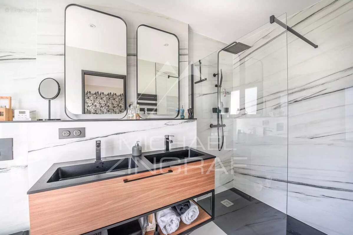 Maison à LE BOUSCAT