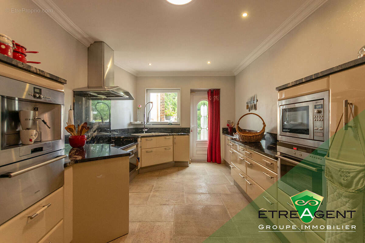 Maison LA NEUVE LYRE - 170 m² - 3 chambres - photo 11