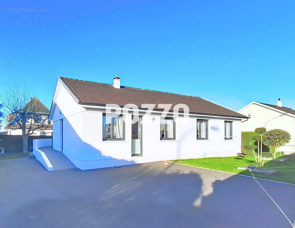 Maison à VILLERS-BOCAGE