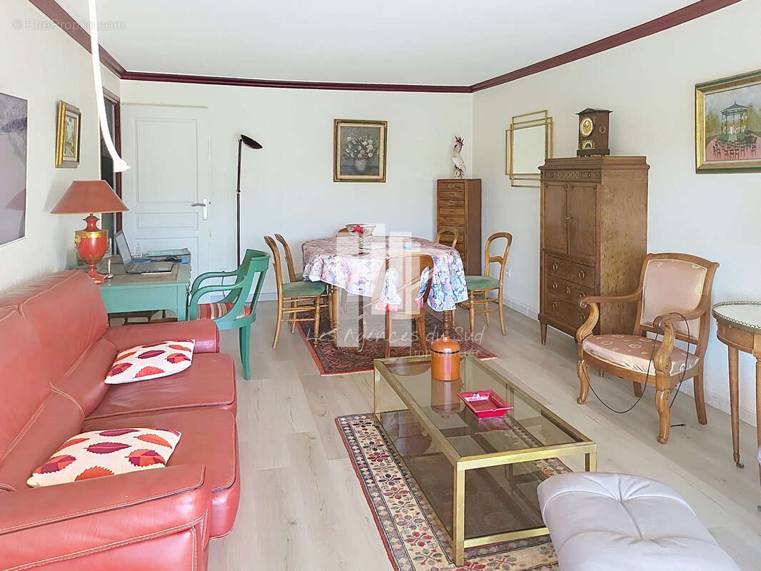 Appartement à FREJUS