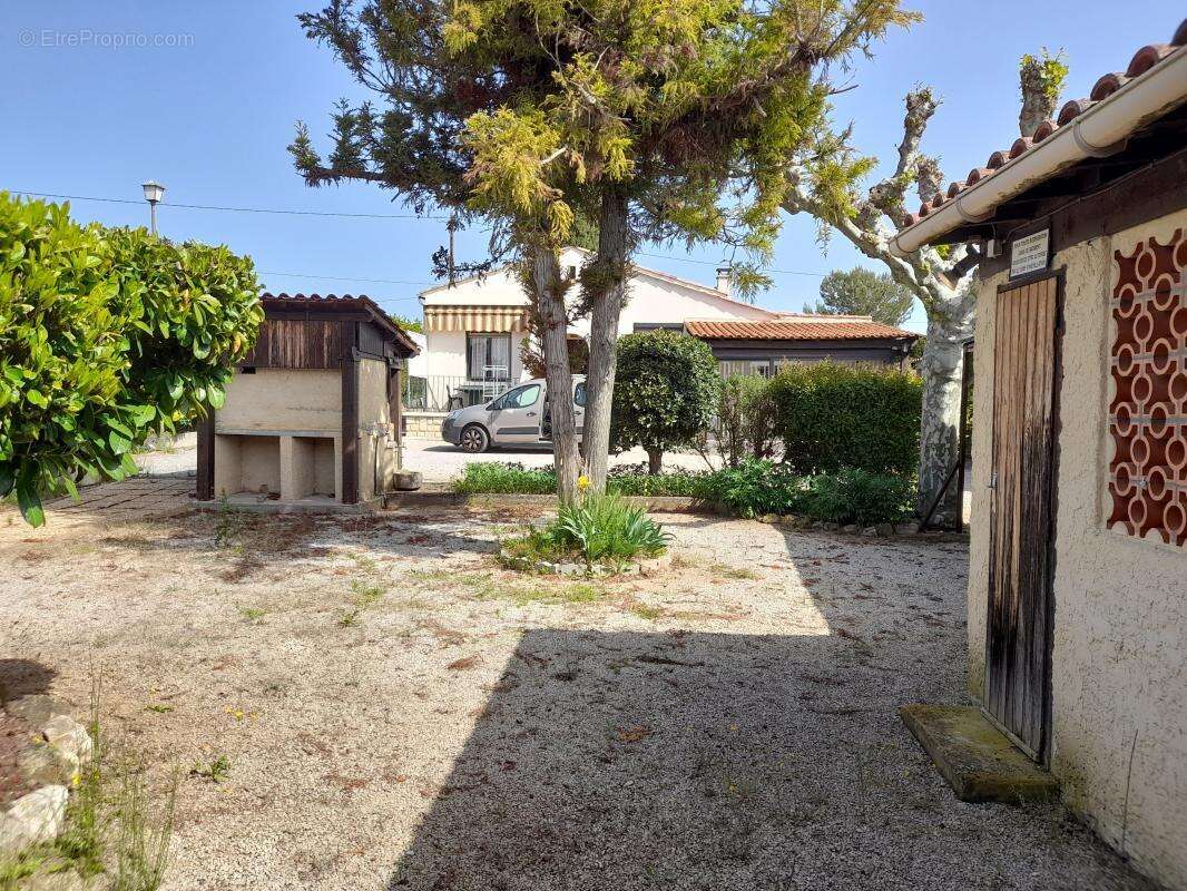 Maison à VINON-SUR-VERDON