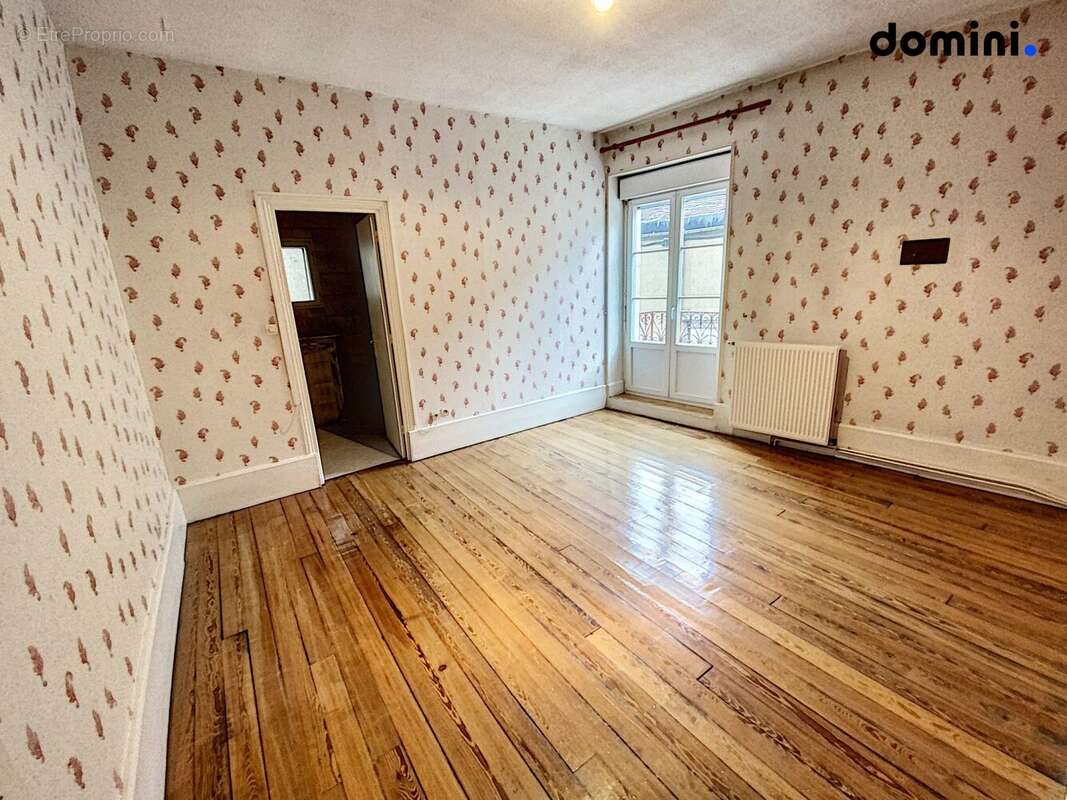 Appartement à MONTCENIS
