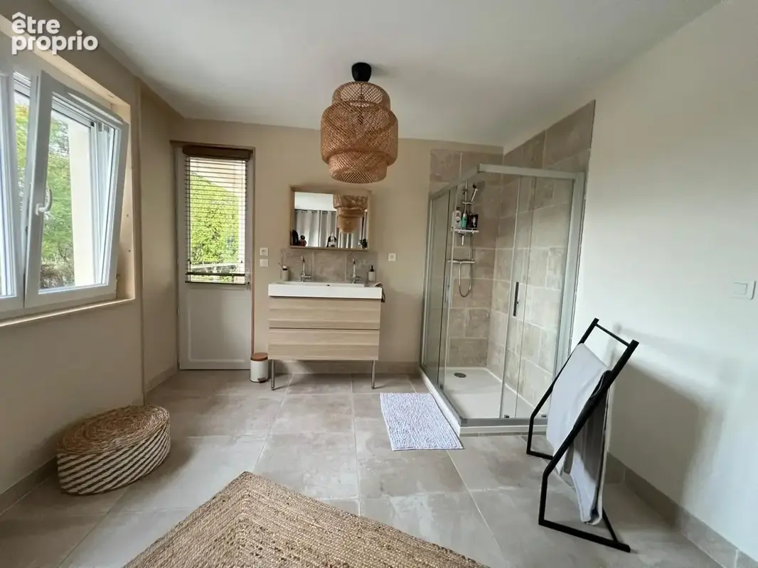 Maison 5 pièces rénovée avec goût - photo 7