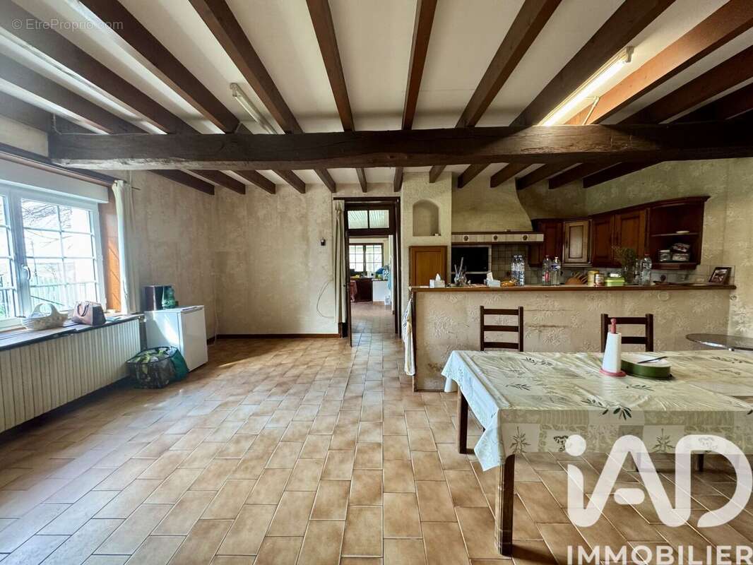 Maison 132 m² à Brie-Sous-Barbezieux  - photo 6