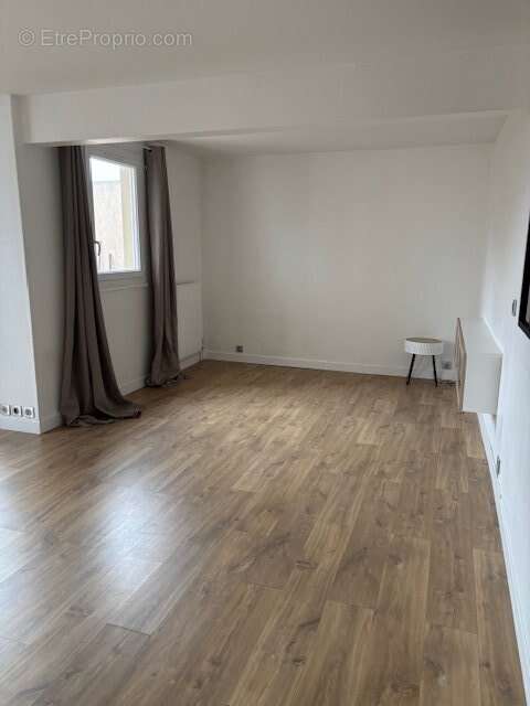 Appartement à ROISSY-EN-BRIE