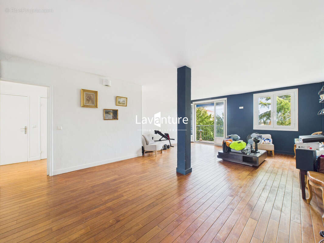 Appartement à CHATENAY-MALABRY